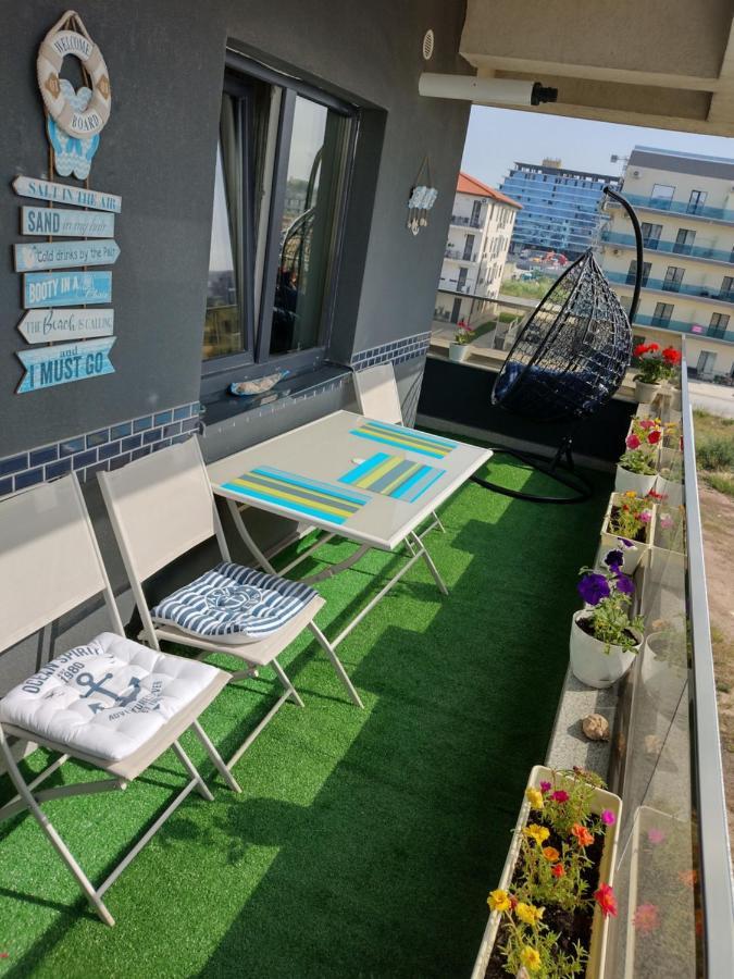 Natalia Apartment Navodari Bagian luar foto