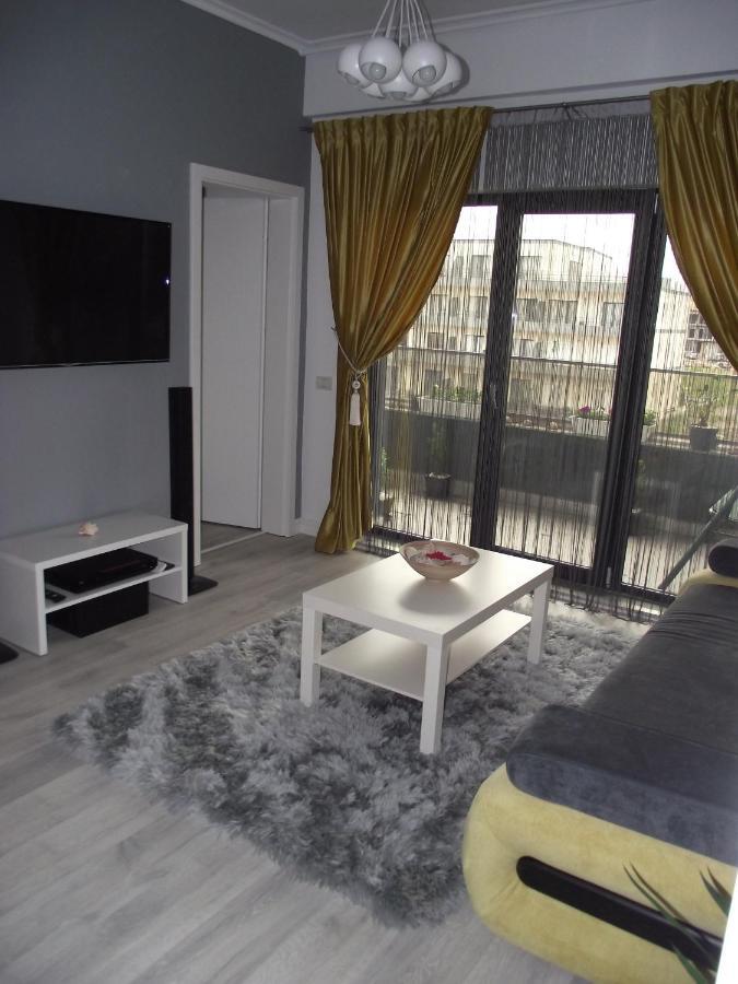 Natalia Apartment Navodari Bagian luar foto